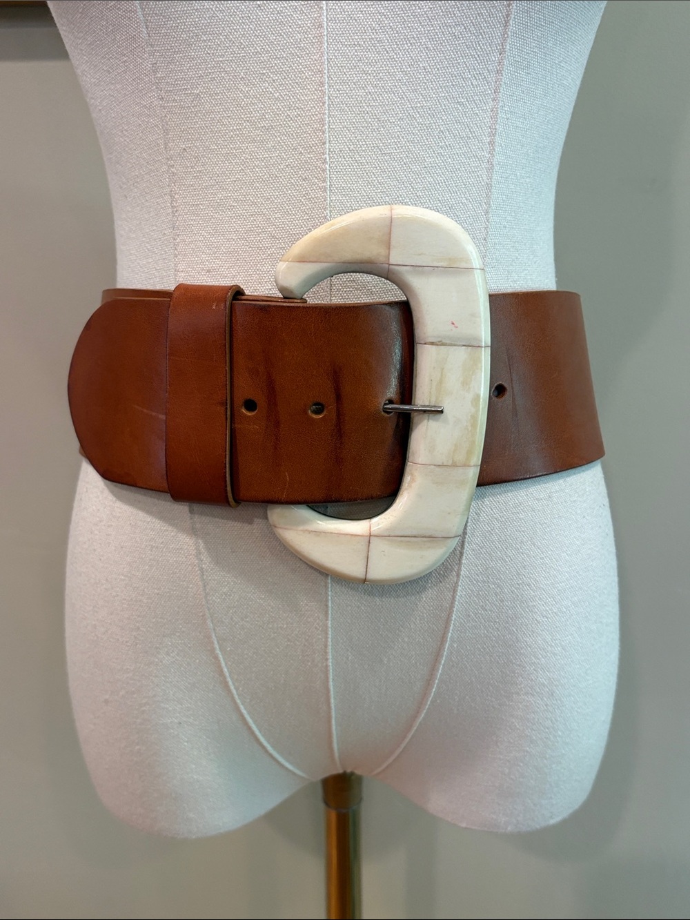 Vintage Ralph Lauren Wide Leather Belt Crescent Horn Buckle Made in Italy Medium
